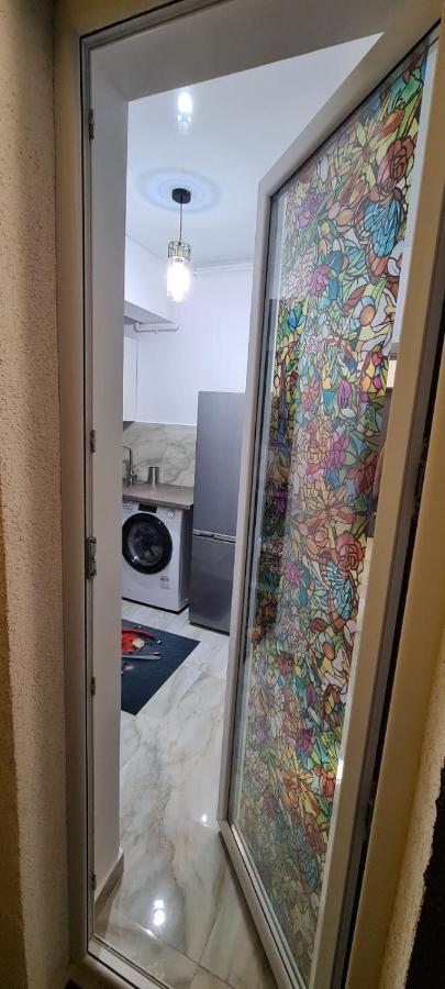 Marble Studio Bukarest Kültér fotó